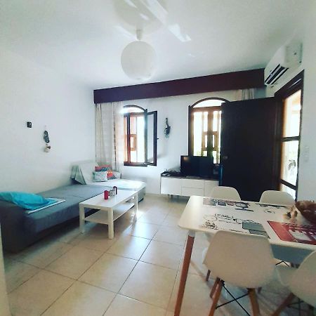 Το Σπίτι Με Το Πηγάδι - Wellcottage Thassos Скала-Каллірахіс Екстер'єр фото